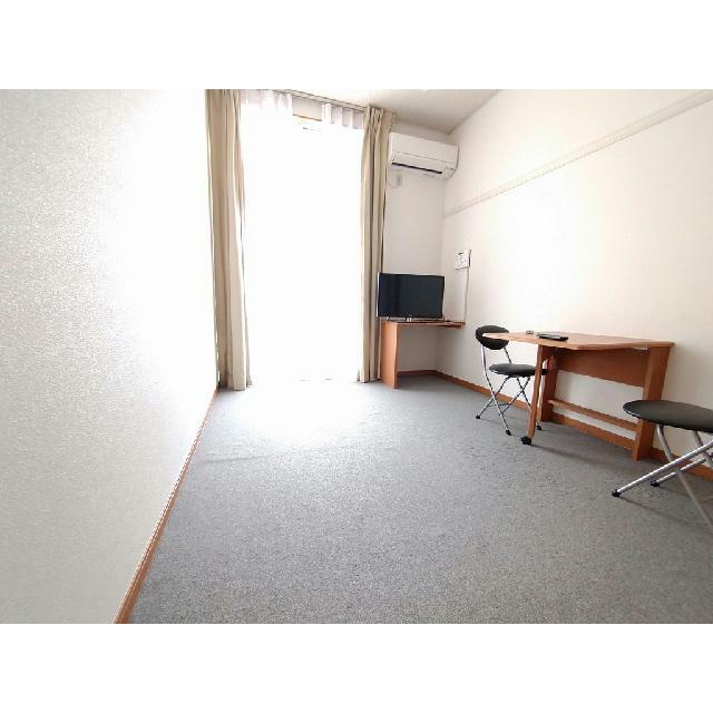 1階はフローリング仕様です。