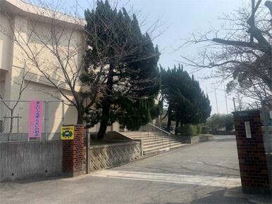 北九州市立中井小学校