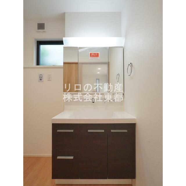 嬉しい洗面台は独立タイプ！