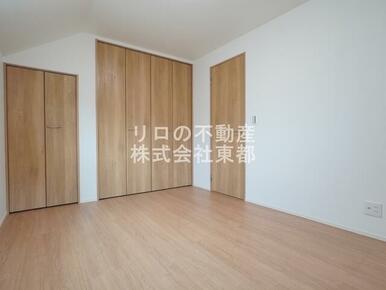 南向きなので暖かな日差しが入りますね♪