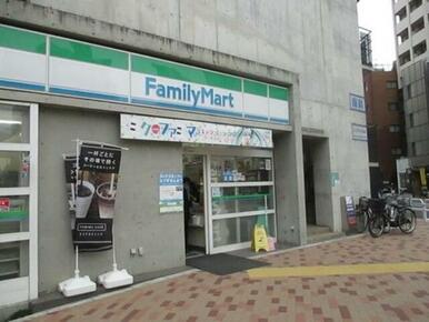 ファミリーマート　品川大井三ツ又店