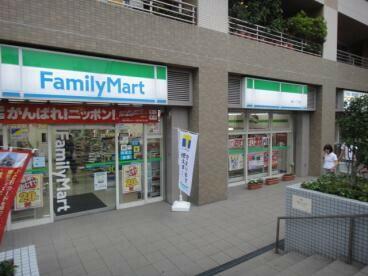 ファミリーマート溝口一丁目店