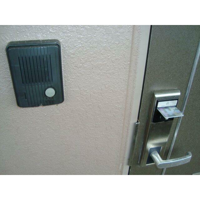 玄関（カードキー）