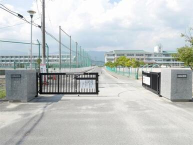 小城市立三日月小学校