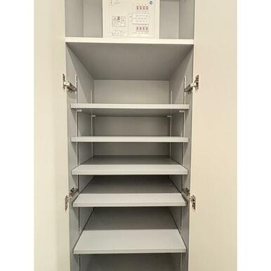 シューズボックス