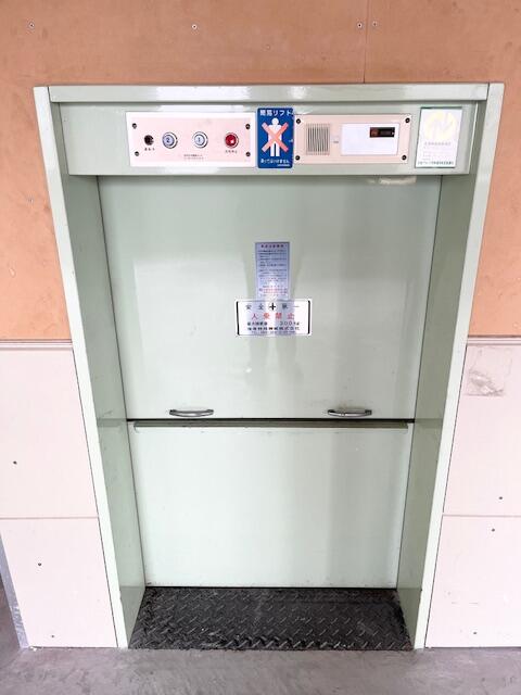 commercial 美濃池町