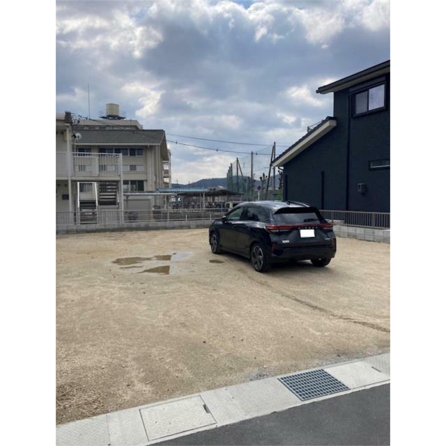 周辺には充実した商業施設や生活に便利な環境が整っています！是非現地でご体感ください♪