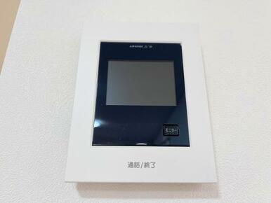 「インターホン」安心のモニター付きです