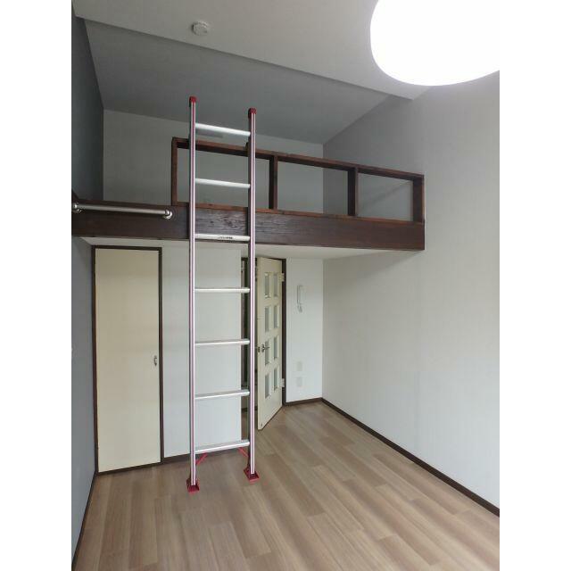 洋室６帖・ロフト付き