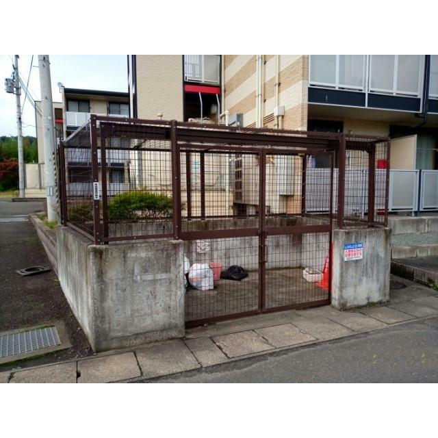ごみ捨て場