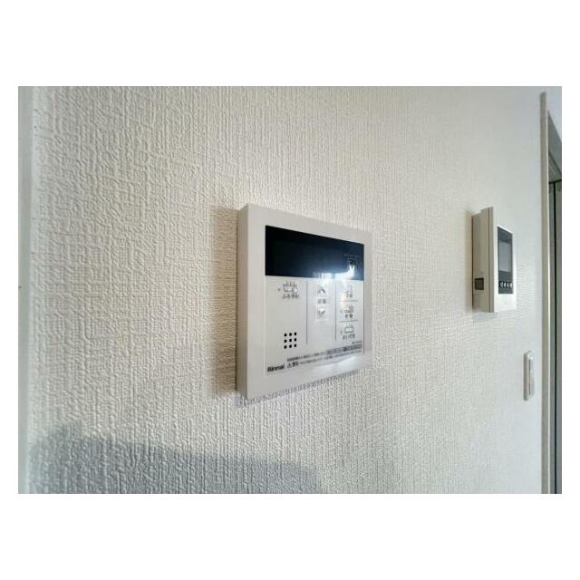 いつでも暖かい湯船に入れる追焚き炊き機能付き＾＾