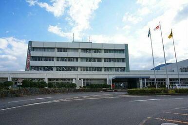 伊万里市役所まで660m