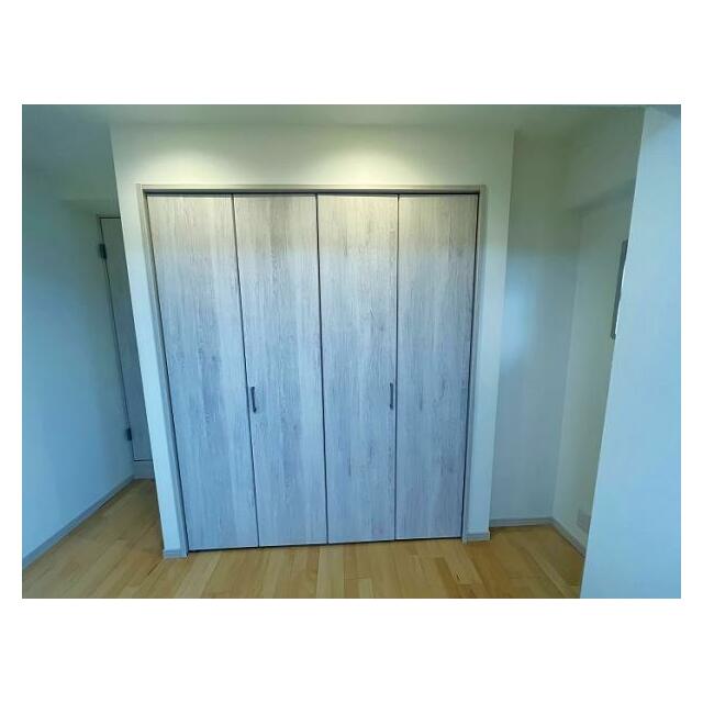 「洋室」北東側　収納