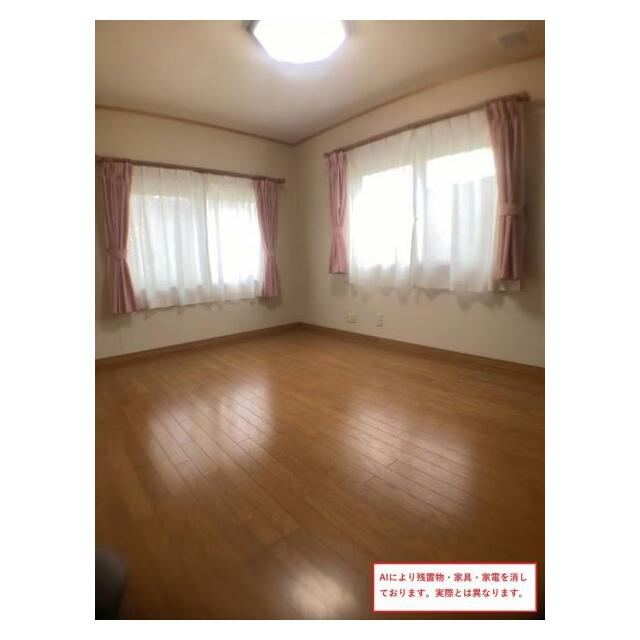 1階南西洋室。AIにより家具・家電・残置物を消しております。実際とは異なる場合があります。