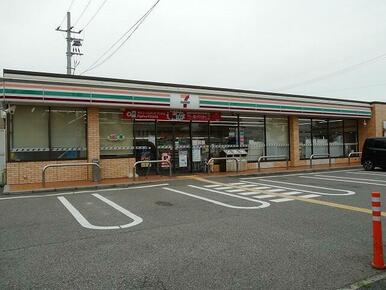 セブンイレブン大久保町大窪店