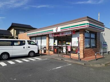 セブンイレブン十王友部店