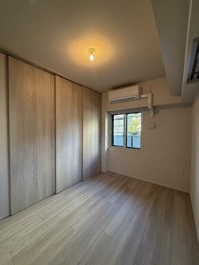 洋室5.2帖　2025年10月撮影