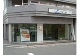 情報提供会社