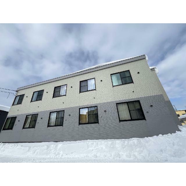 2023年8月外観塗装完了しました。