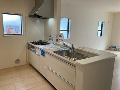 忙しい時はコンロを有効に使って時短料理にトライ（4号棟）