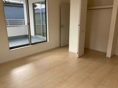 客室としても便利な洋室（4号棟）