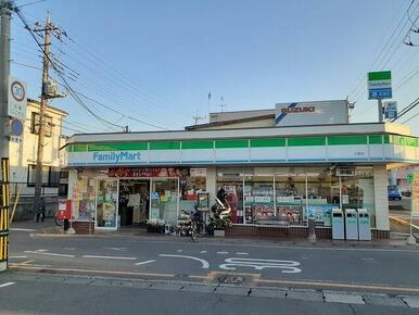 ファミリーマート 入曽店