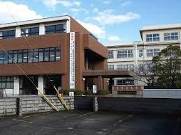 富士見中学校