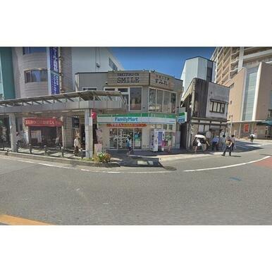 ファミリーマート 北浦和駅東口店