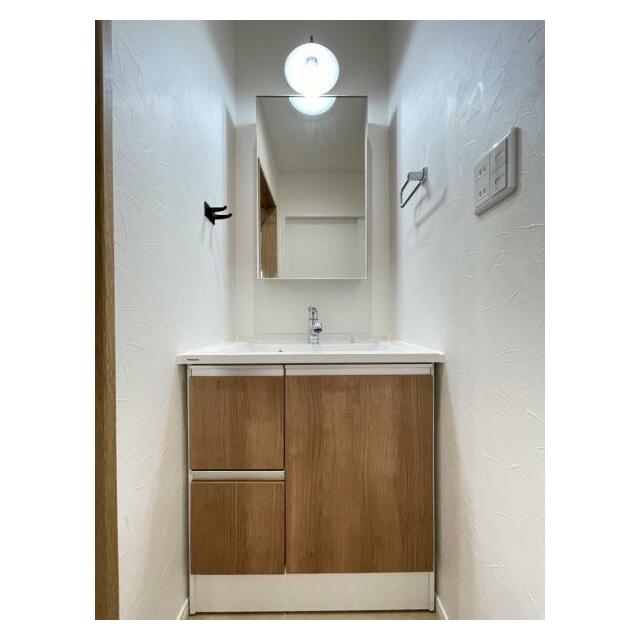 水が流れやすく、汚れがたまりにくい設計でお手入れも楽々！