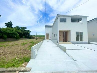 detached 字宇江城