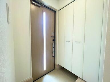 detached 字宇江城