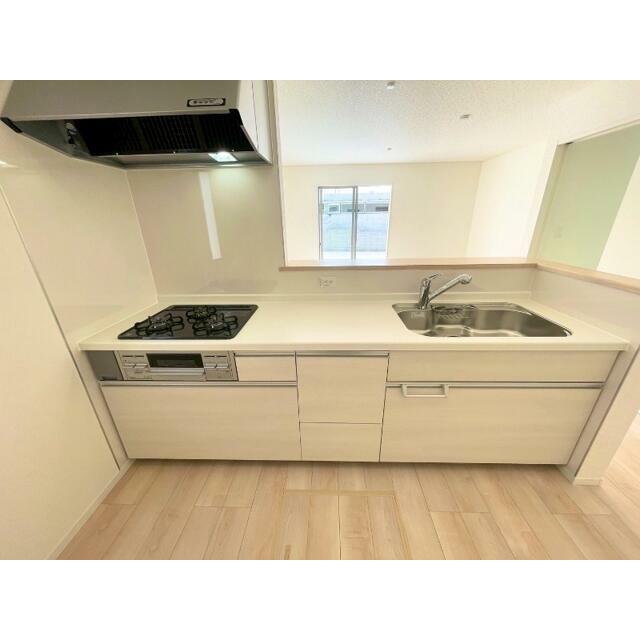 detached 字宇江城