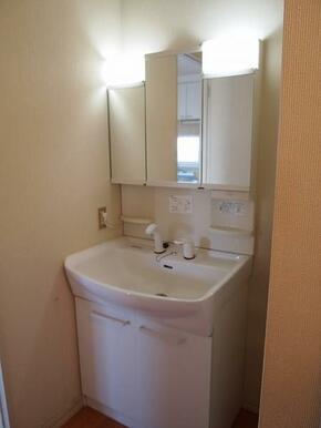 シャンプードレッサー