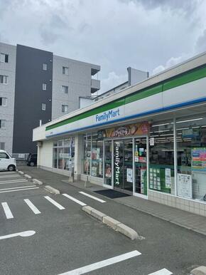 ファミリーマート粕屋門松店