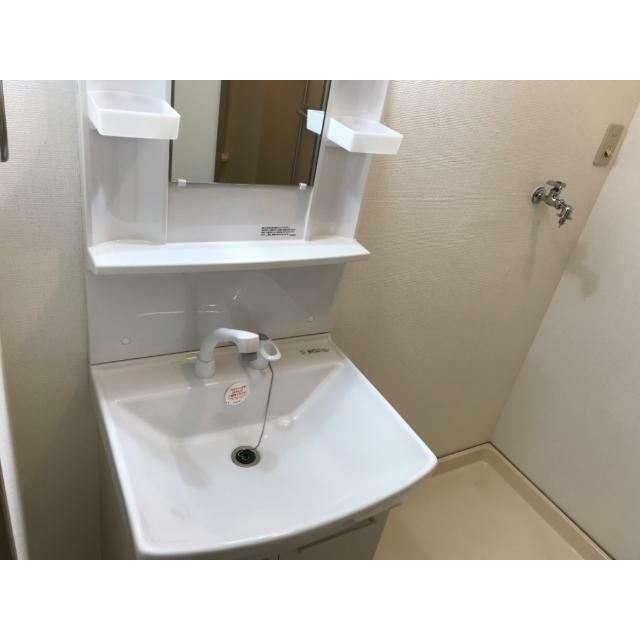 洗髪洗面化粧台