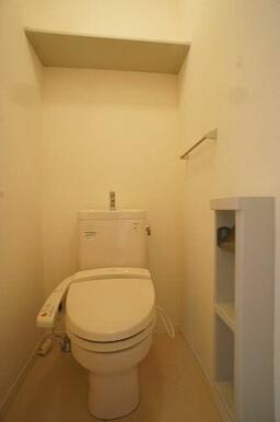 退去予定のお部屋のため２０１号室の写真となります。