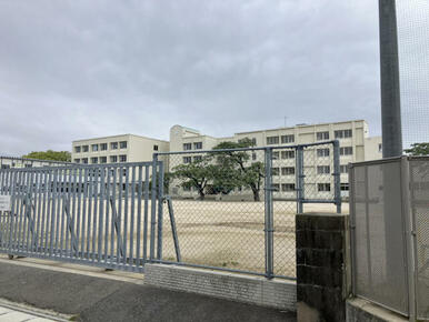 福間小学校