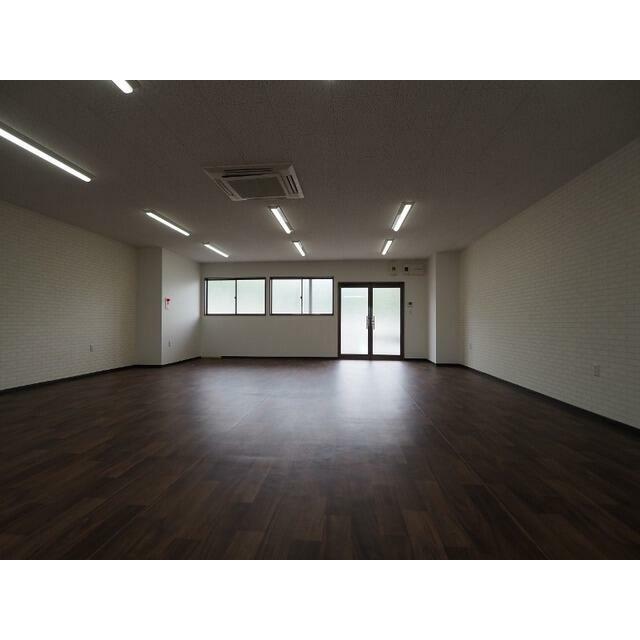 apartment 北方町大字志久