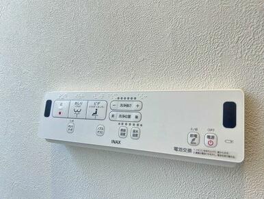 「トイレ」１，２階トイレ共にウォシュレット付きトイレに新品交換しております。