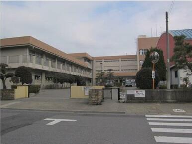 小山市立旭小学校
