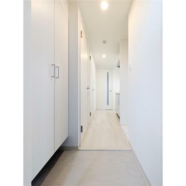 （参考）５０１号室〈Ｗｈｉｔｅ〉　玄関　同タイプになります