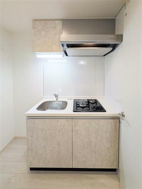 （参考）５０１号室〈Ｗｈｉｔｅ〉　キッチン　同タイプになります