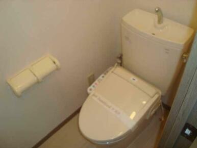 シャワー付トイレ