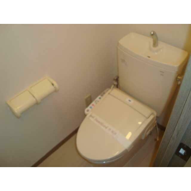 シャワー付トイレ