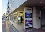 情報提供会社