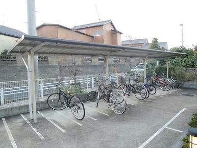 屋根付駐輪場