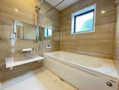 「浴室」ハウステック製のユニットバス、新品交換済み