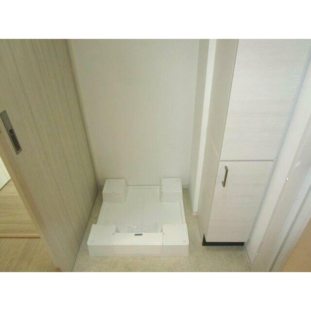 洗濯機置場＆収納棚