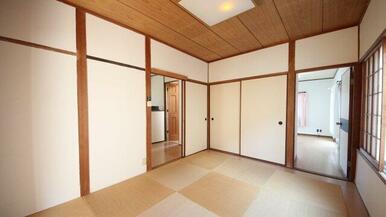 1階和室6帖別角度