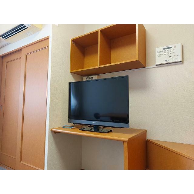テレビ設置済